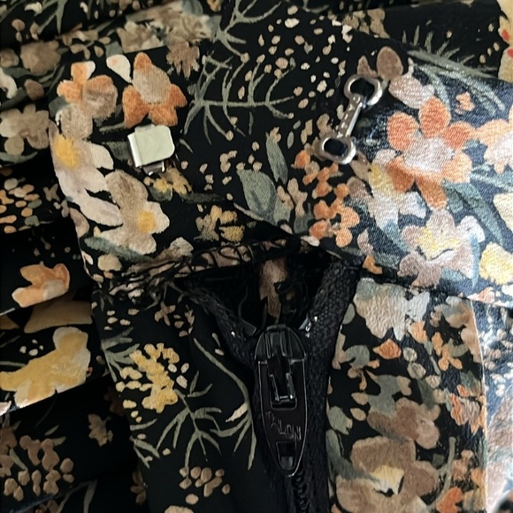 Vintage Evan Picone Pleated Skirt Floral Black Cream Size 8 - Picture 11 of 12